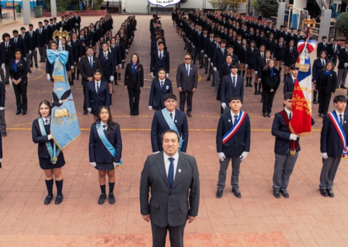 Impecable desfile Glorias Navales
