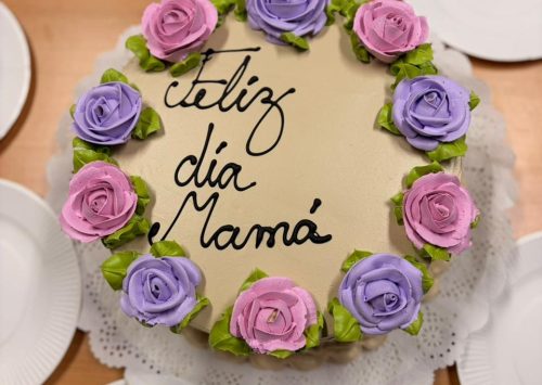Comunidad Educativa Celebra el Día de la Madre